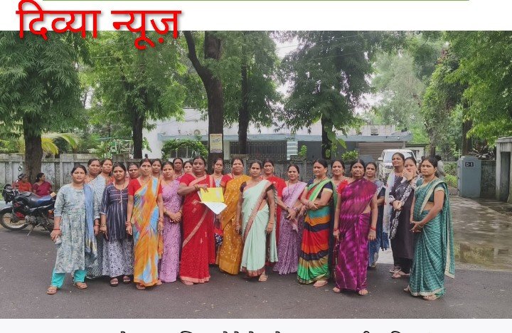 शराब माफियाओं के खिलाफ सड़क पर उतरीं महिलाएं, SECL प्रबंधन को 15 दिन का अल्टीमेटम